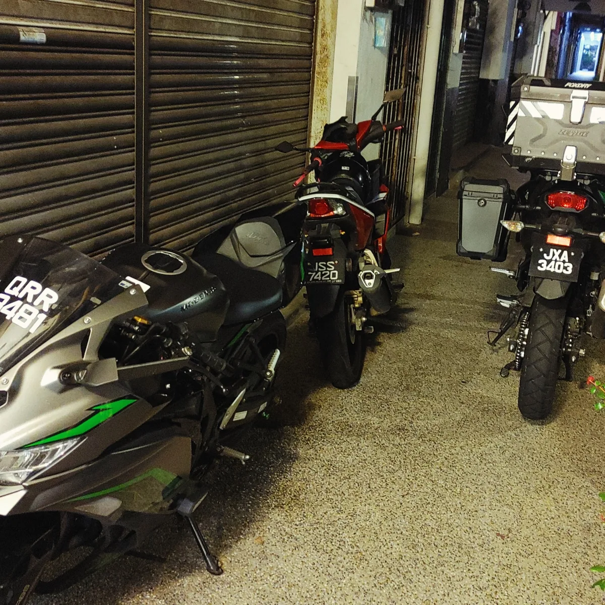 RS150RV0 cover